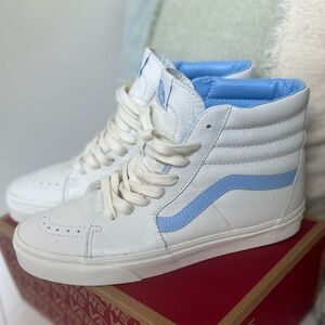 Vans Sk8-Hi, White & Baby Blue, Size: US 9M - New in Box